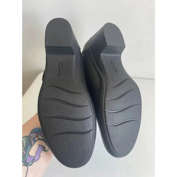 NEW Clarks Genette Vista Shoes‎ Black Leather Buckle Bootie Zipper Size 9.5 - Picture 7 of 8